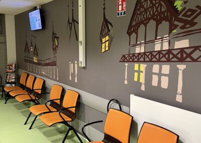 Salle d’attente IRM au CH de Beaune
